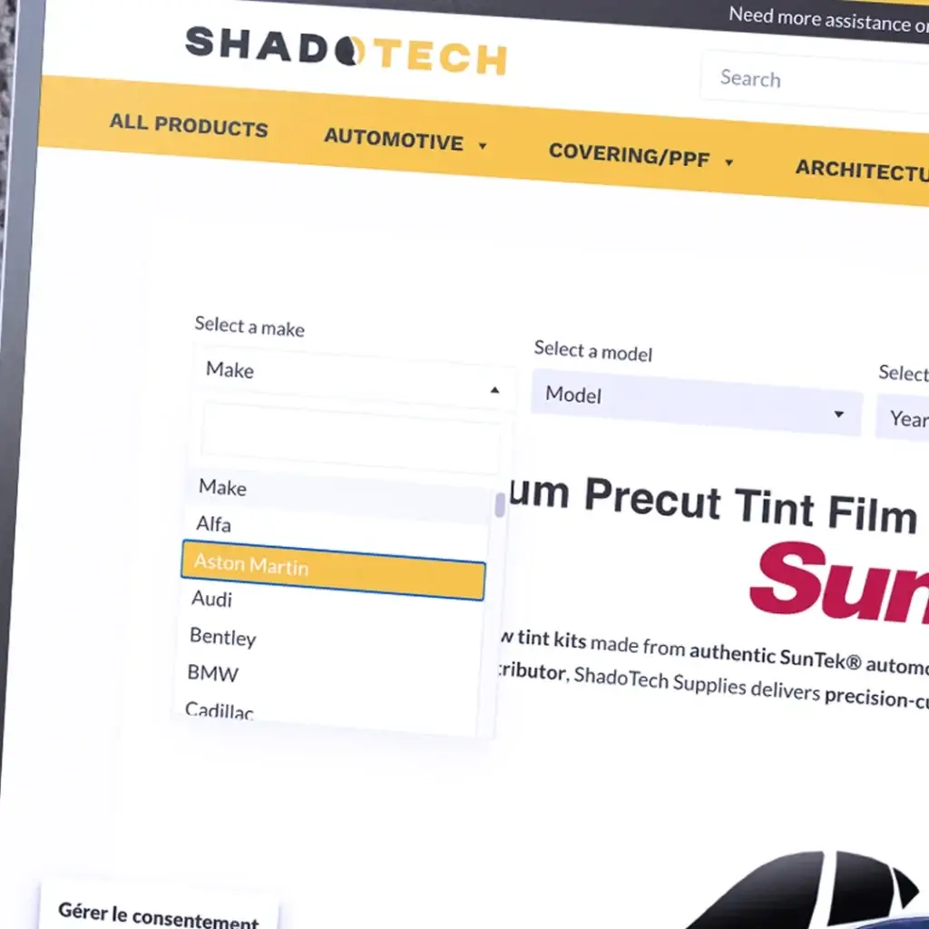 Interface du site ShadoTech Supplies affichant un sélecteur de modèles de véhicules